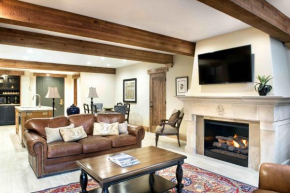 One Bedroom King Suite apartment hotel